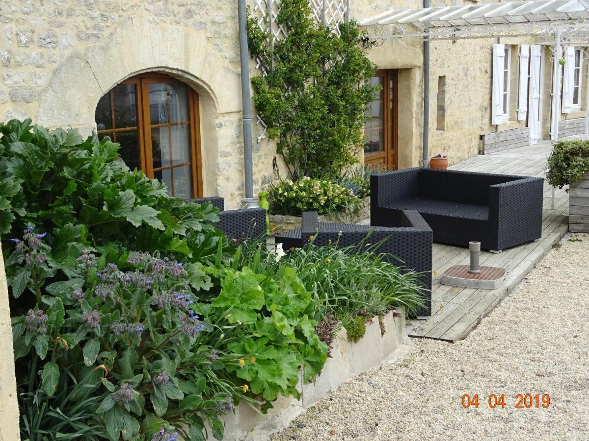 La Ferme Aux Chats Bed & Breakfast Formigny Exterior foto